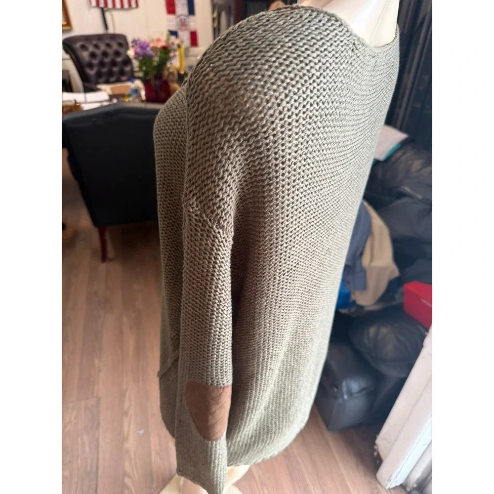 Olive Green Deep V-Neck Loose Knit Sweater‎ with Quilted Elbow Patches Pullover